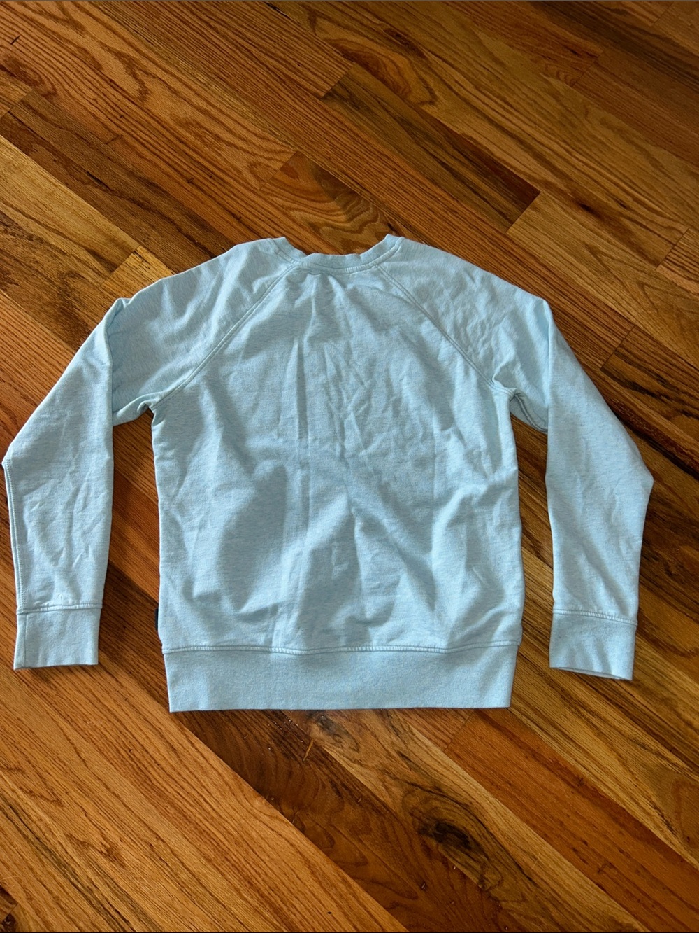 Patagonia women’s Pale Blue Crewneck Sweatshirt - Picture 6 of 6
